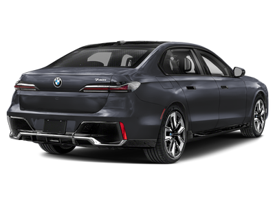 2026 BMW 740i 740i
