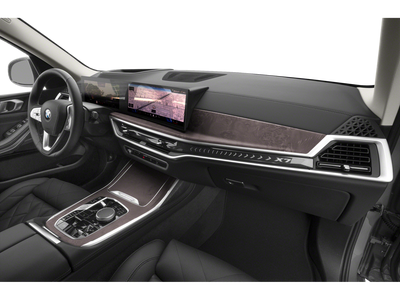 2025 BMW X7 M60i M60i