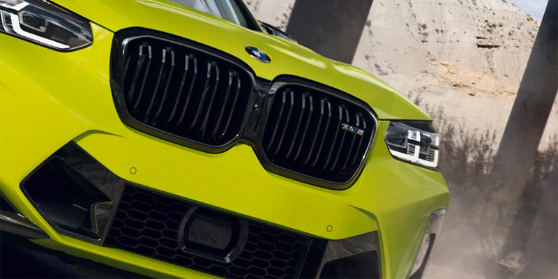 front view of the 2025 bmw X4 M