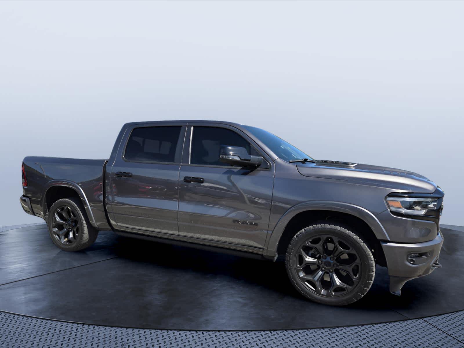 2023 RAM 1500 Limited 4x4 Crew Cab 5'7's photo