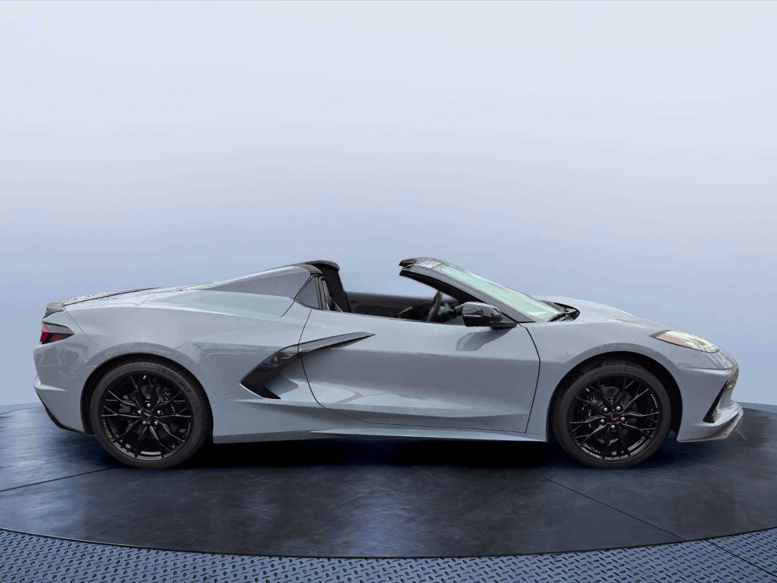 2025 Chevrolet Corvette 2LT