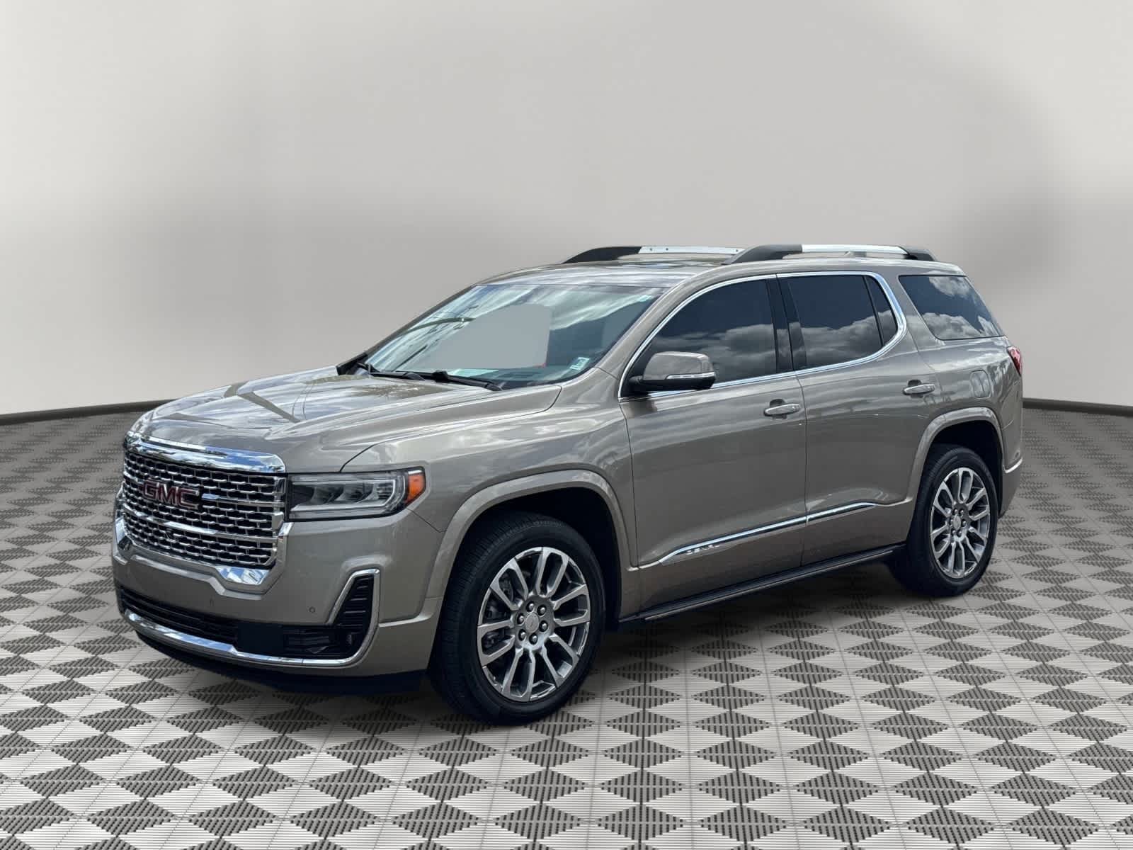 2022 GMC Acadia Denali