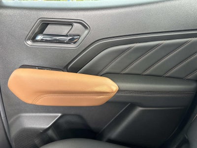 2024 GMC Canyon 4WD AT4