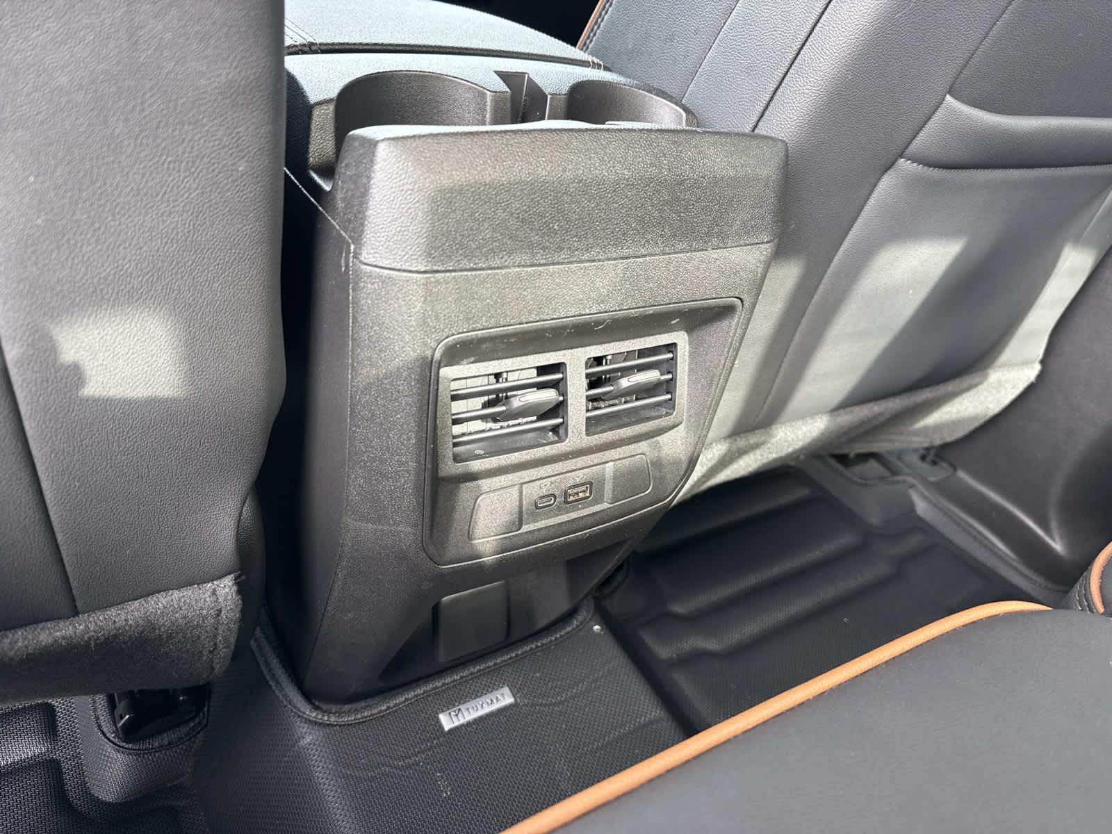 2024 GMC Canyon 4WD AT4