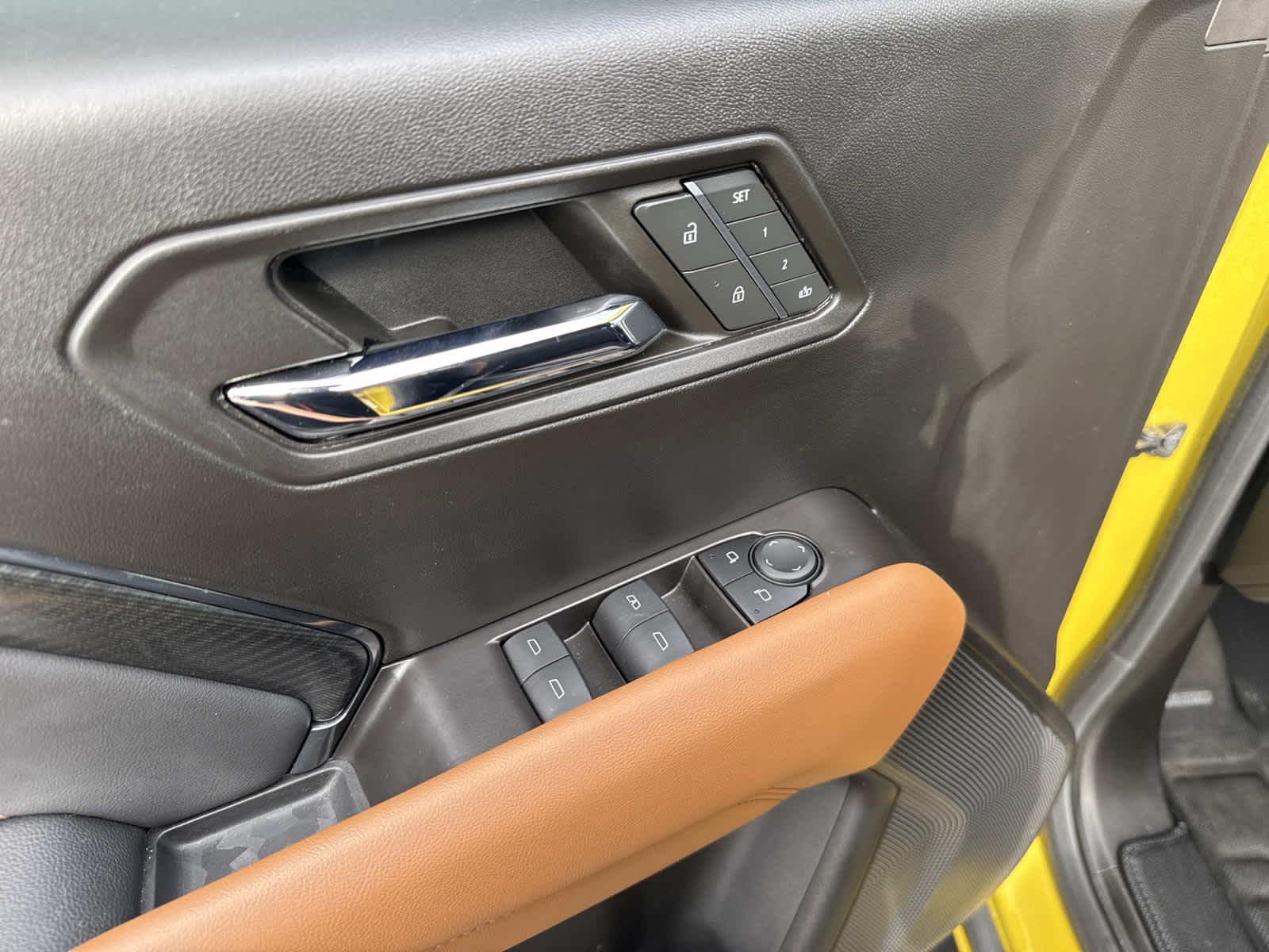 2024 GMC Canyon 4WD AT4