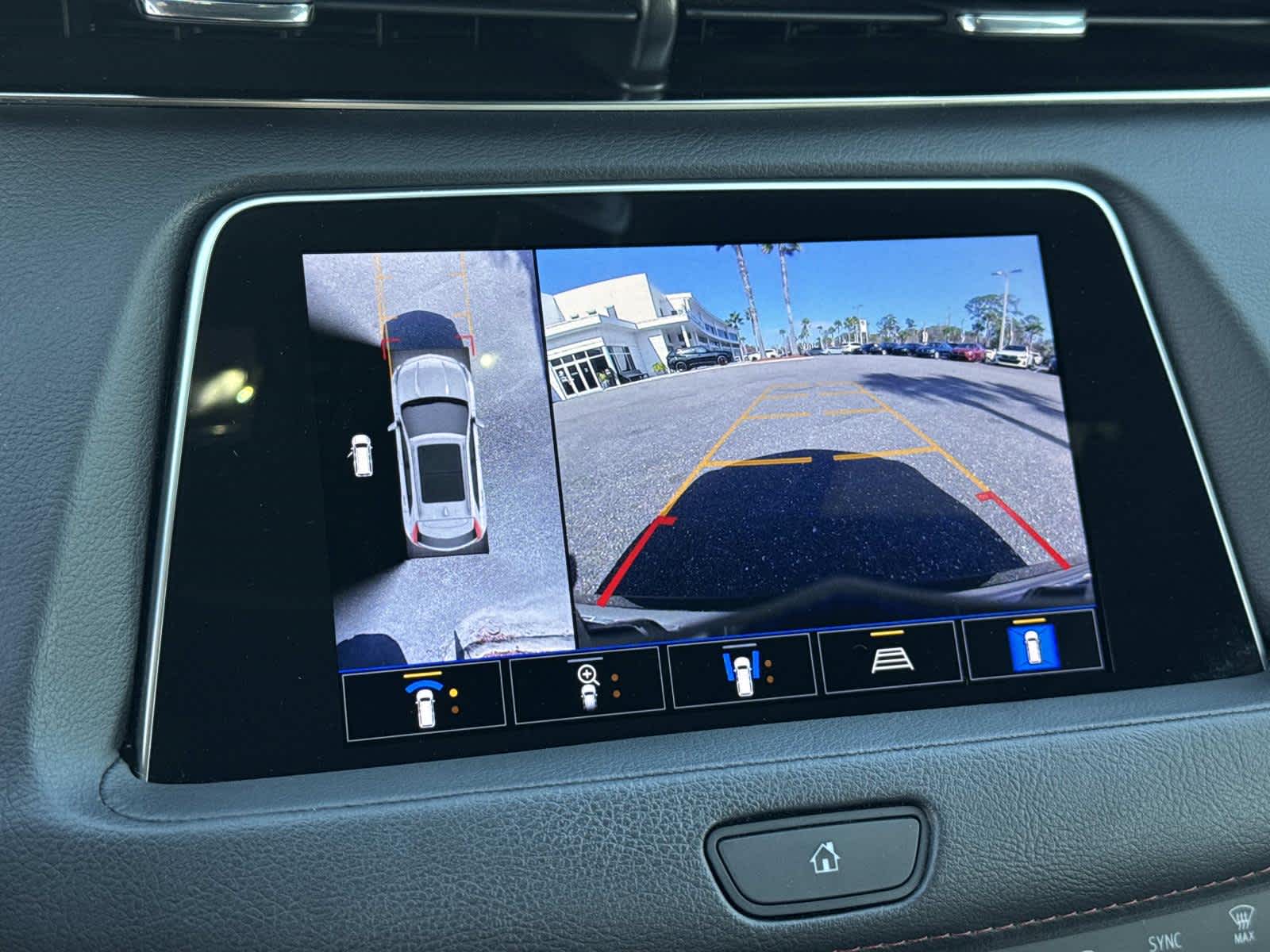 2022 Cadillac XT4 FWD Sport