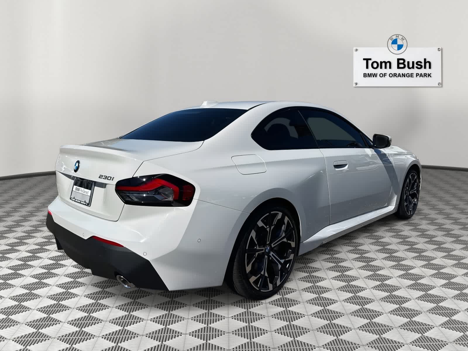 2025 BMW 2 Series 230i