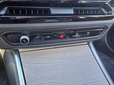 2025 BMW 2 Series 230i