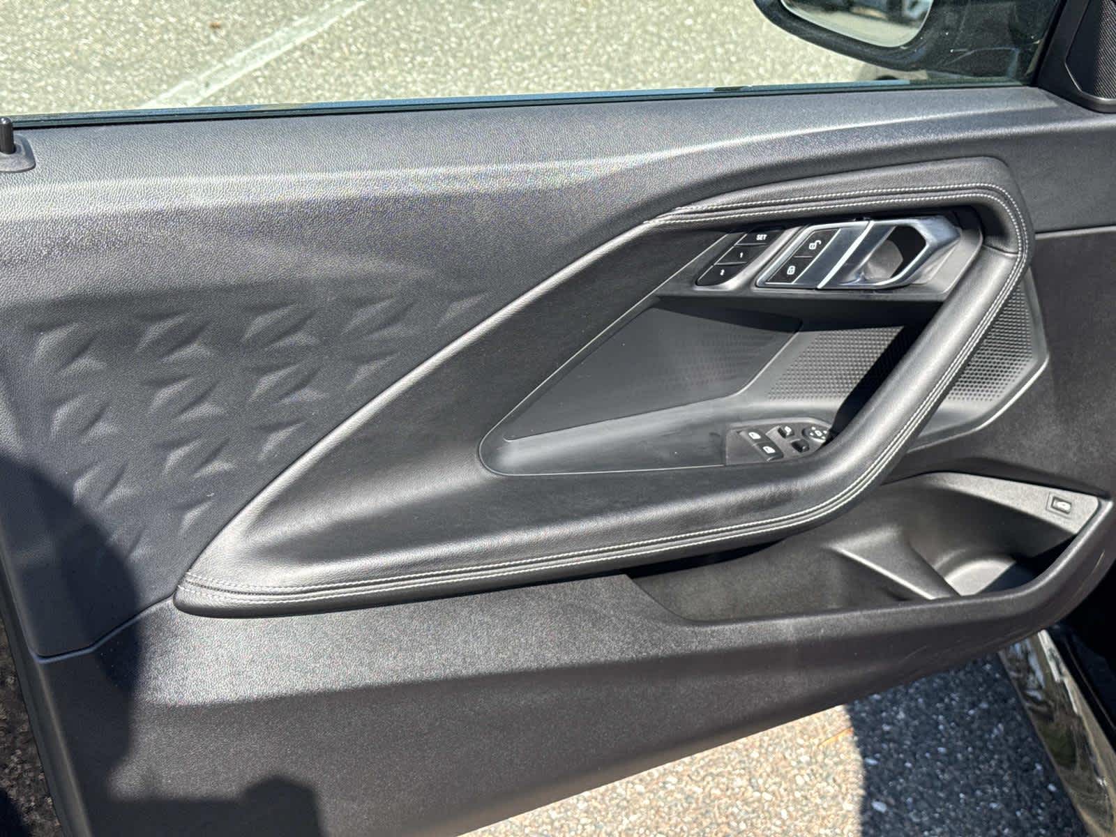 2023 BMW 2 Series 230i