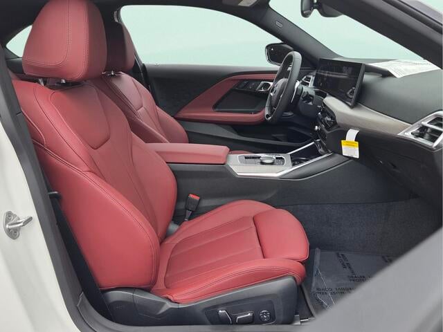 2026 BMW 230i 230i