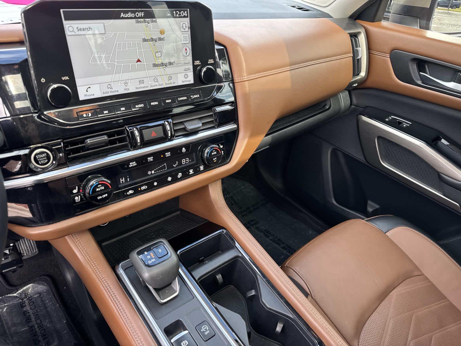 2023 Nissan Pathfinder Platinum