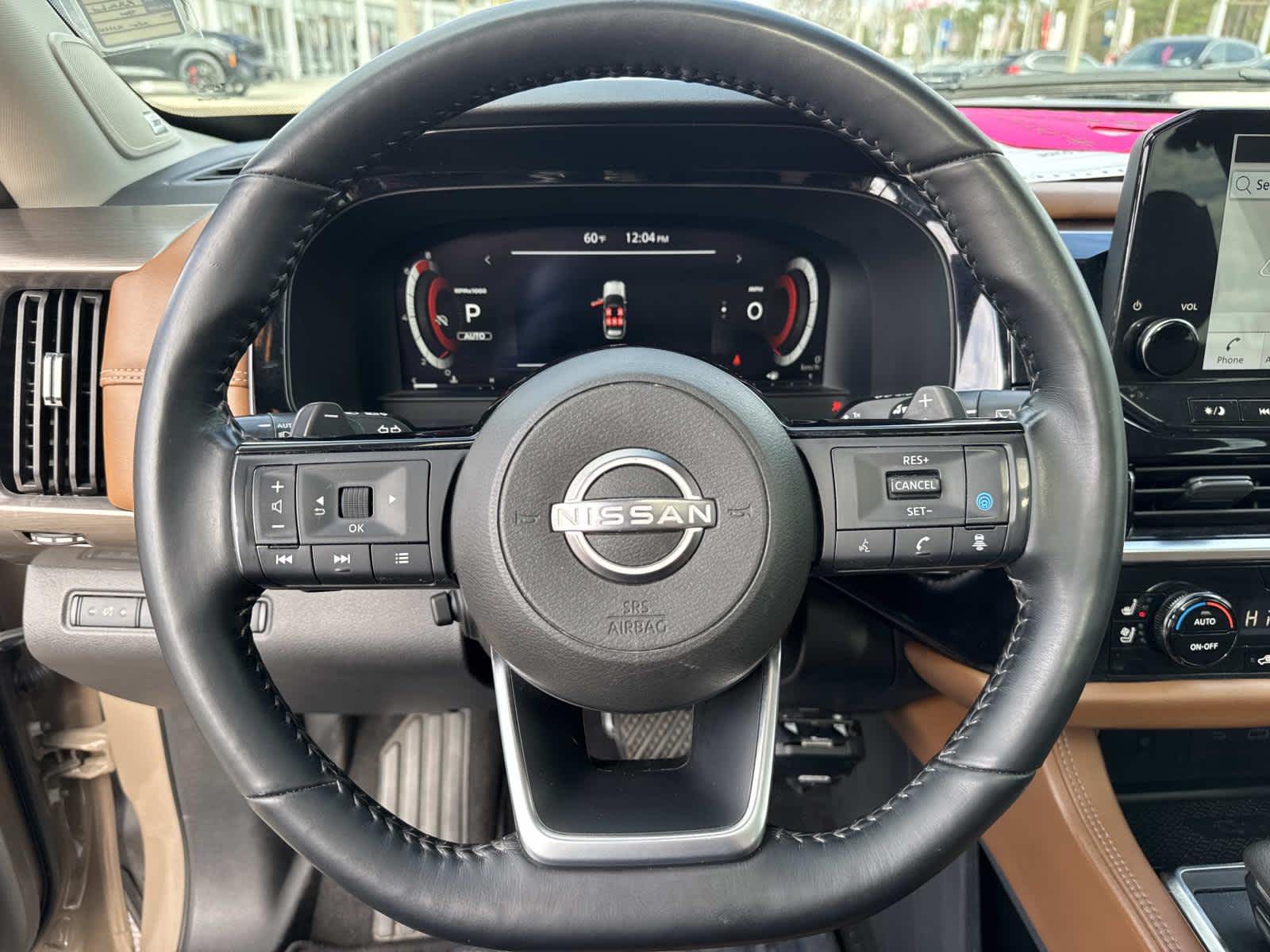 2023 Nissan Pathfinder Platinum