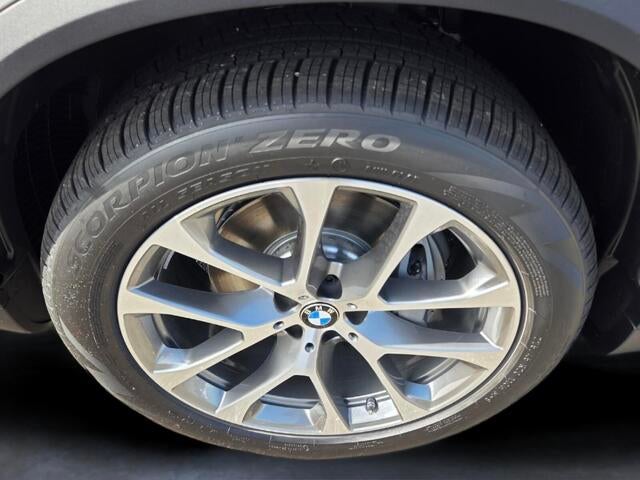 2026 BMW X5 sDrive40i sDrive40i
