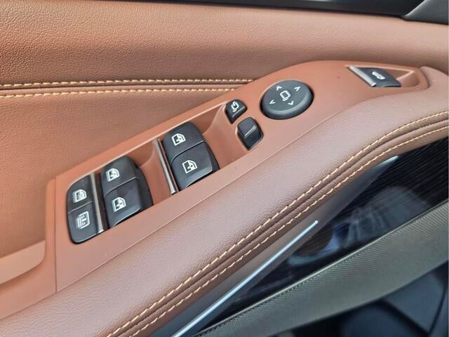 2027 BMW X7 xDrive40i xDrive40i