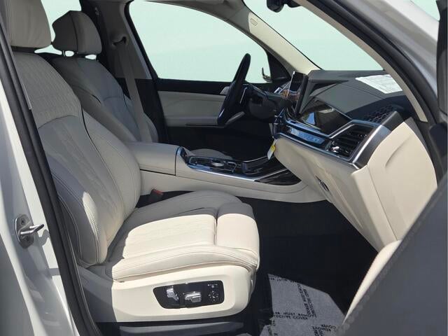 2027 BMW X7 xDrive40i xDrive40i
