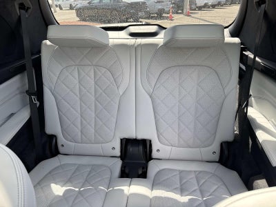 2026 BMW X7 xDrive40i xDrive40i