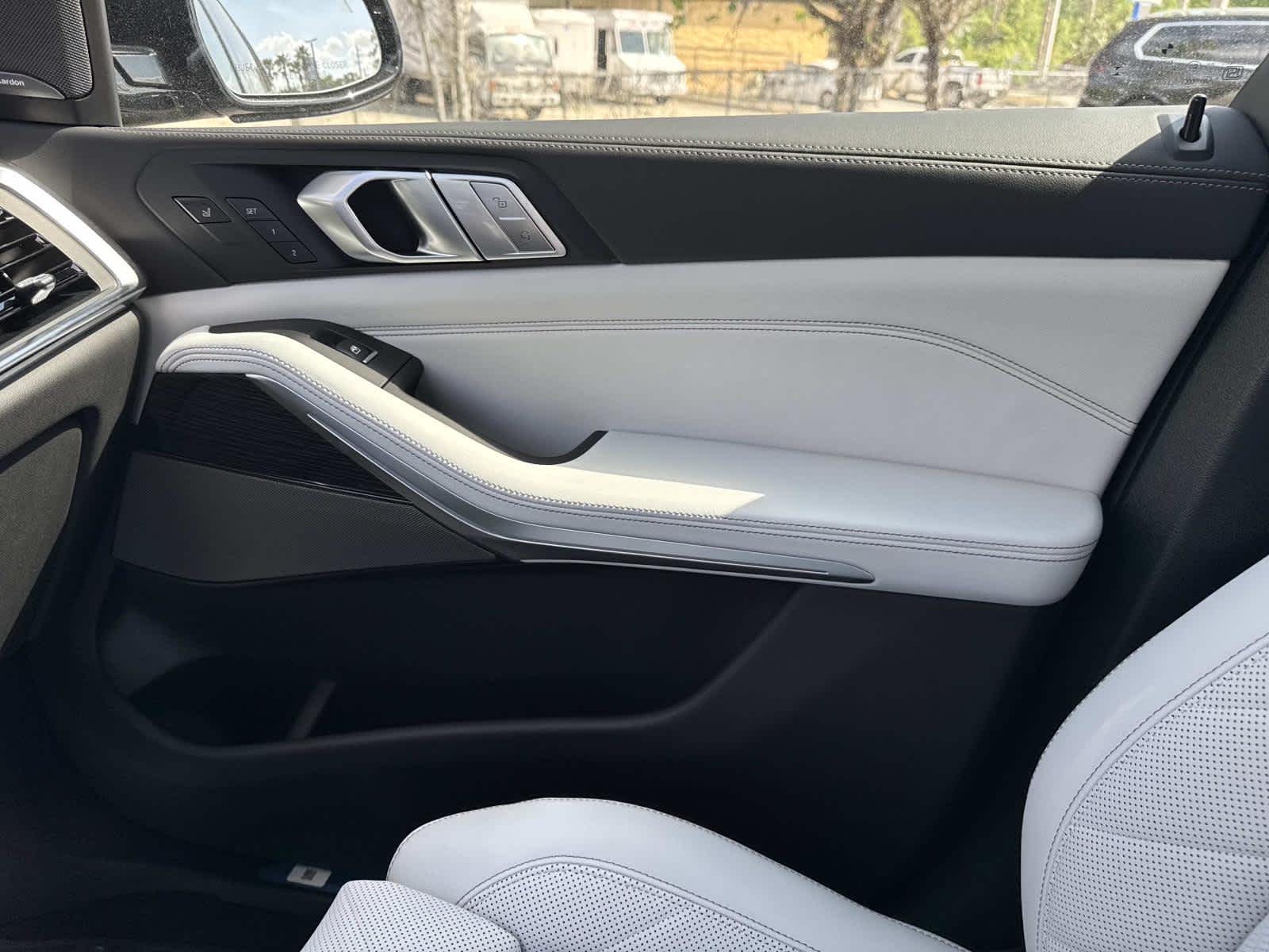 2026 BMW X7 xDrive40i xDrive40i