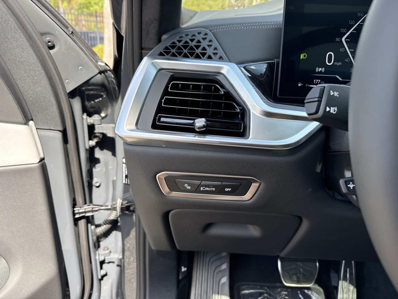 2026 BMW X7 xDrive40i xDrive40i