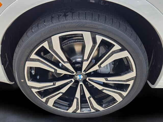 2027 BMW X7 xDrive40i xDrive40i