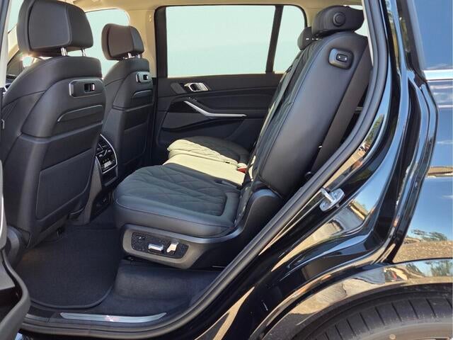 2027 BMW X7 xDrive40i xDrive40i