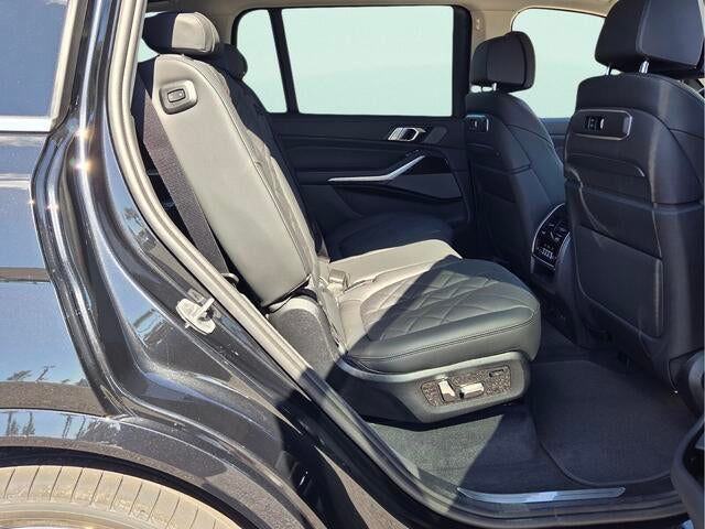 2027 BMW X7 xDrive40i xDrive40i