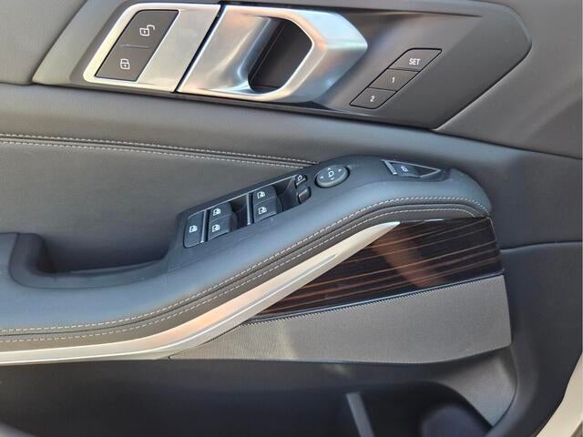 2026 BMW X5 xDrive40i xDrive40i