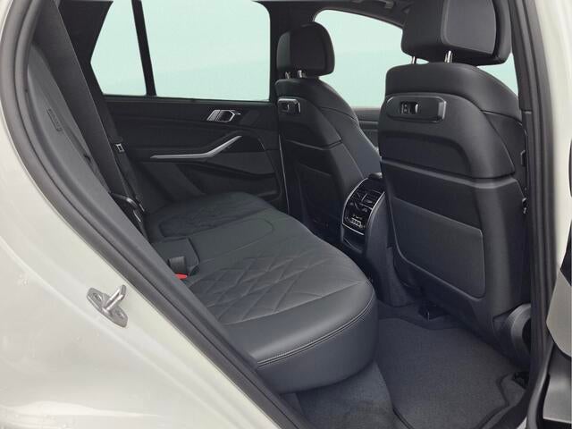 2026 BMW X5 xDrive40i xDrive40i