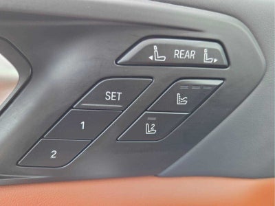 2024 BMW X7 M60i M60i