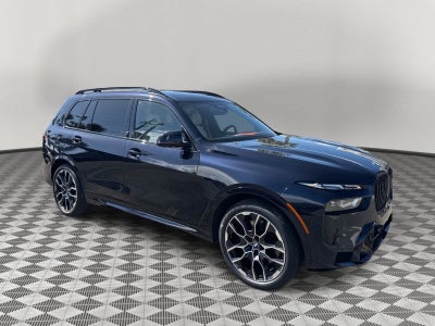 2025 BMW X7 M60i M60i