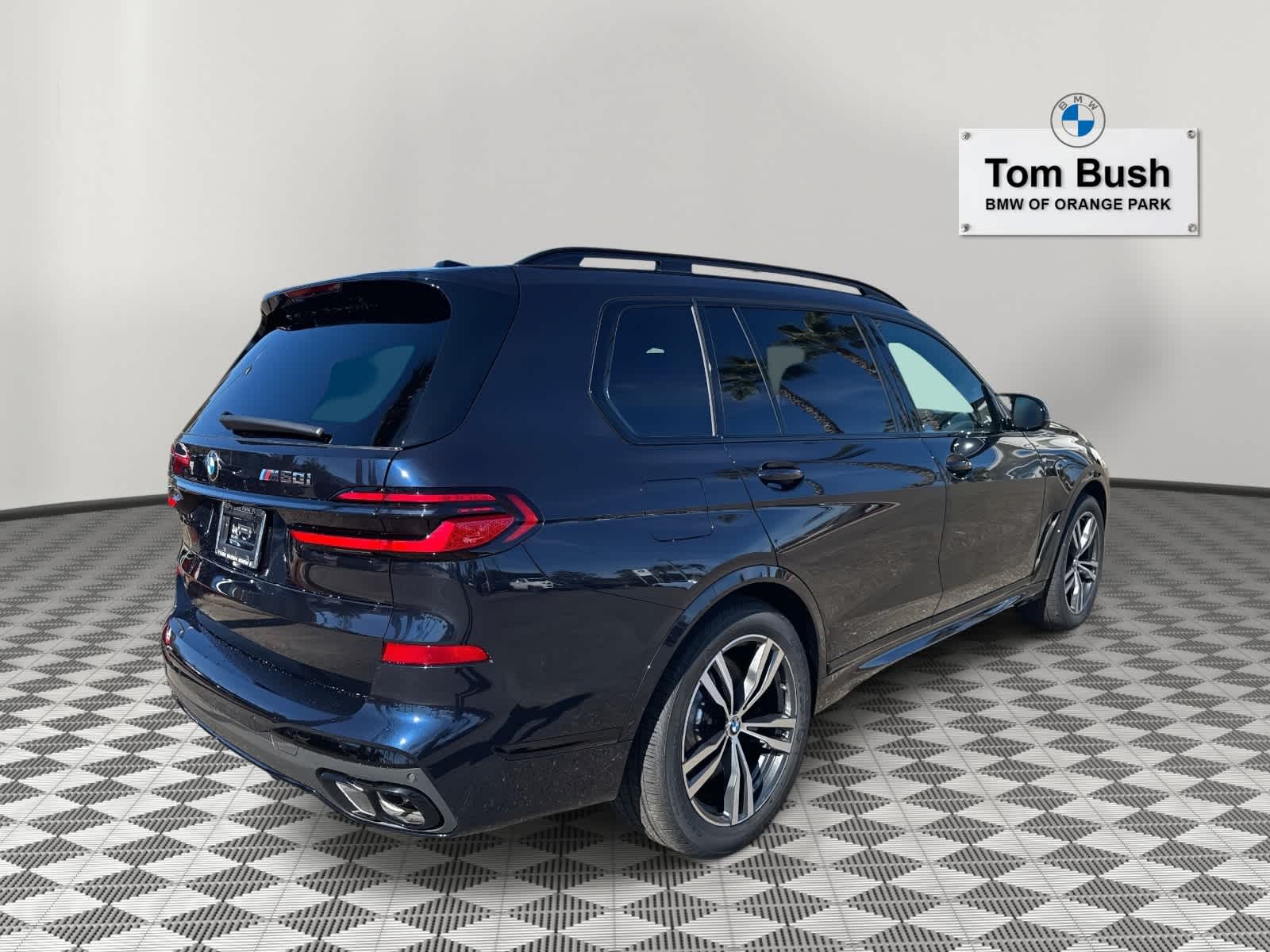 2026 BMW X7 M60i