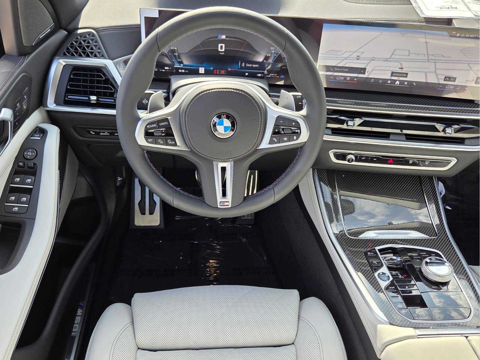 2026 BMW X5 M60i M60i