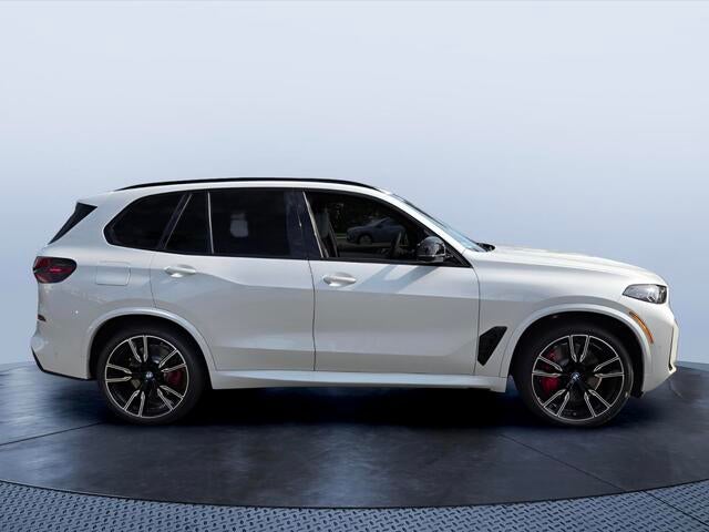 2026 BMW X5 M60i M60i