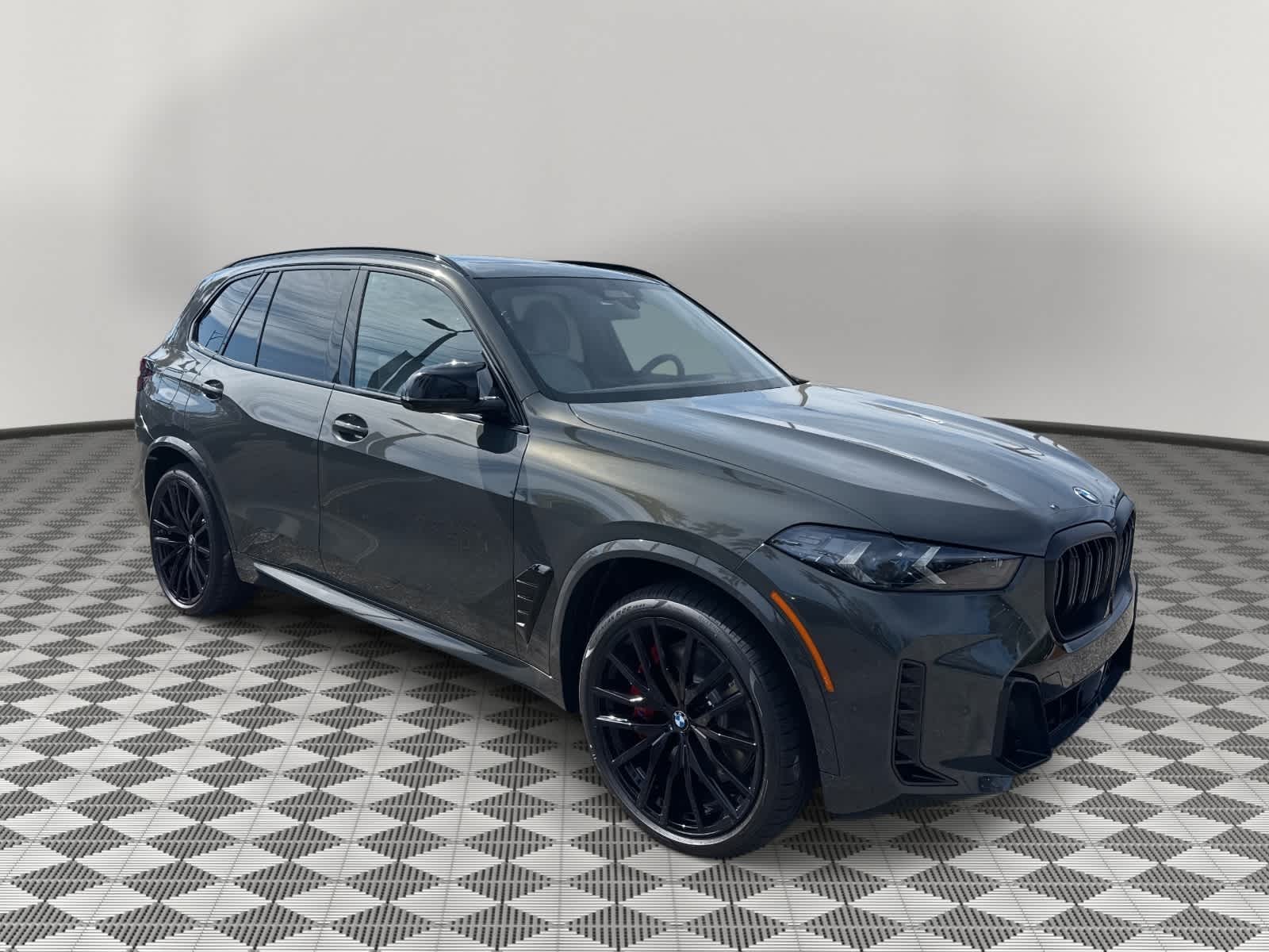 2026 BMW X5 M60i M60i