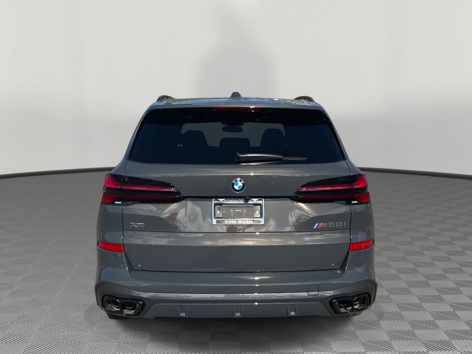 2026 BMW X5 M60i M60i