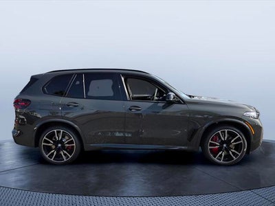 2026 BMW X5 M60i M60i