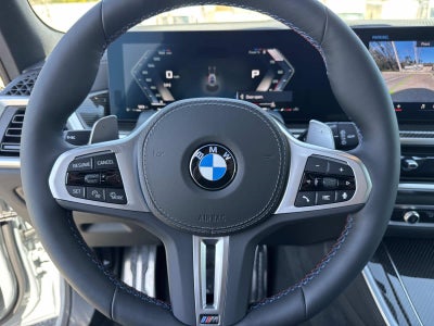 2026 BMW X5 M60i M60i