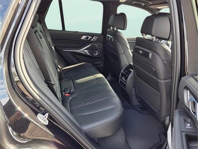 2026 BMW X5 M60i M60i