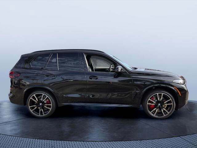 2026 BMW X5 M60i M60i
