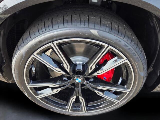 2026 BMW X5 M60i M60i