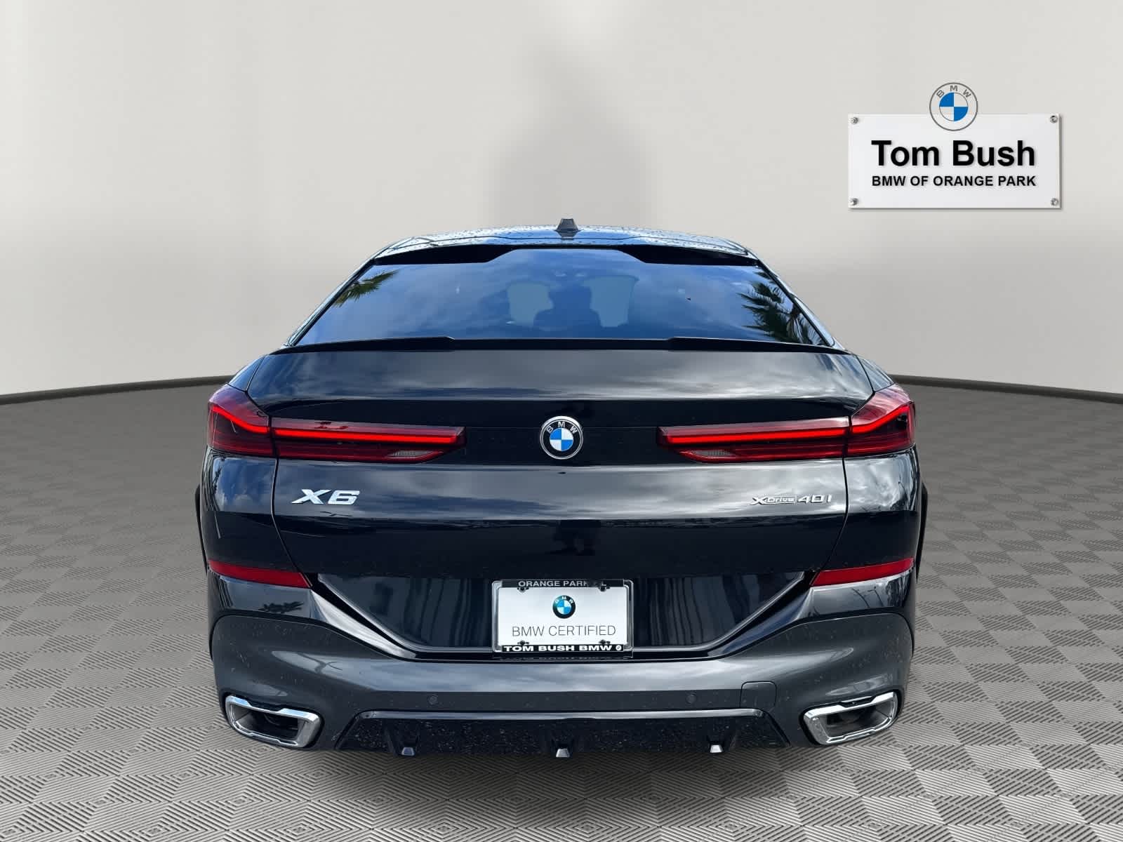 2025 BMW X6 xDrive40i