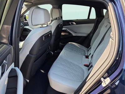 2027 BMW X6 xDrive40i xDrive40i
