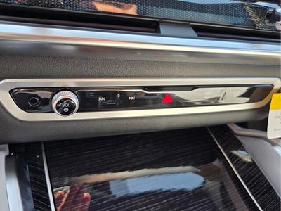 2027 BMW X6 xDrive40i xDrive40i