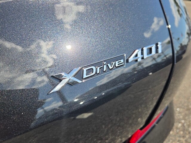2027 BMW X6 xDrive40i xDrive40i