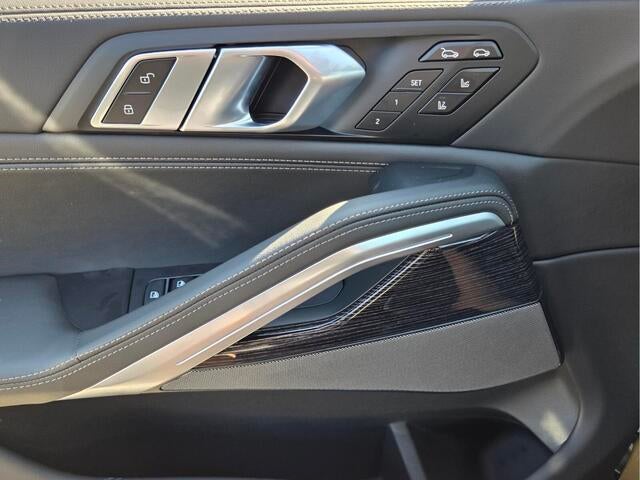 2027 BMW X6 xDrive40i xDrive40i