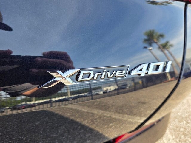 2027 BMW X6 xDrive40i xDrive40i