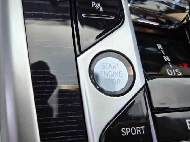 2027 BMW X6 xDrive40i xDrive40i