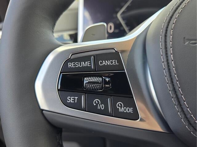 2027 BMW X6 xDrive40i xDrive40i