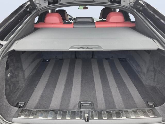 2025 BMW X6 xDrive40i xDrive40i
