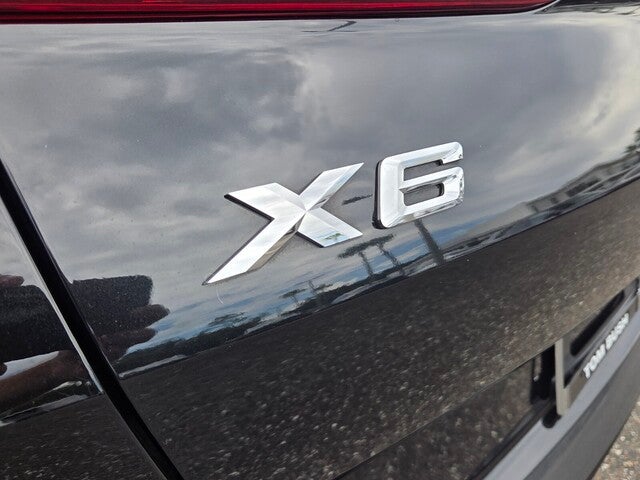 2025 BMW X6 xDrive40i xDrive40i