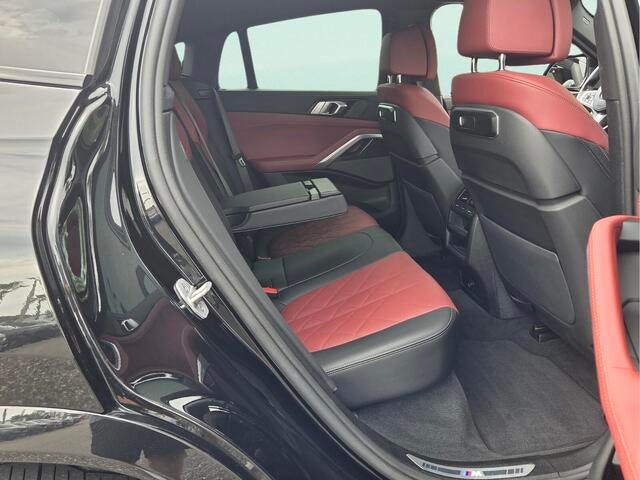 2025 BMW X6 xDrive40i xDrive40i